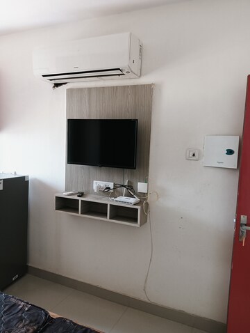 Furnished Amenities in 1 RK Apartment at Emaar Emerald Floors Premier, Sector 65 – for Rent