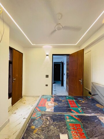 Bedroom in 1 BHK Builder Floor at Saket – for Rent