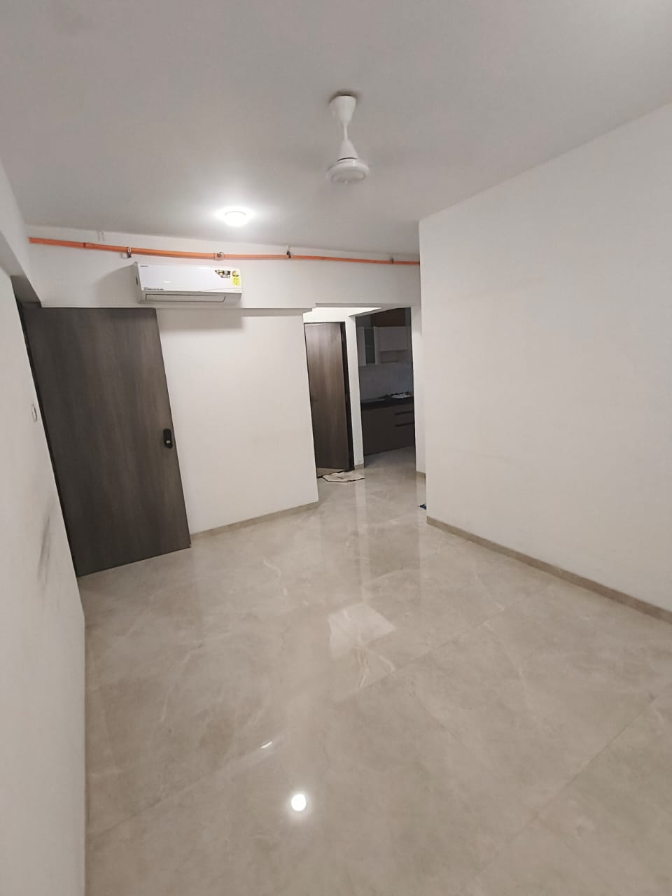 1 BHK Apartment For Rent in Platinum Life