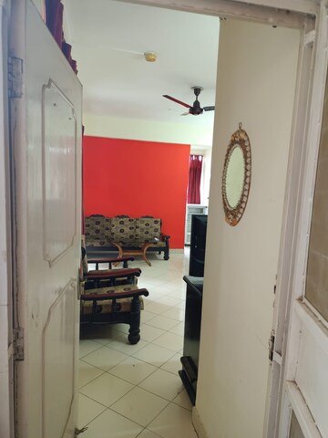 Living Room in 2 BHK Apartment at Maple Crescent, Sector 43 – for Rent