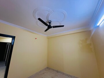 Room in 2 BHK Independent House at Chattarpur – for Rent