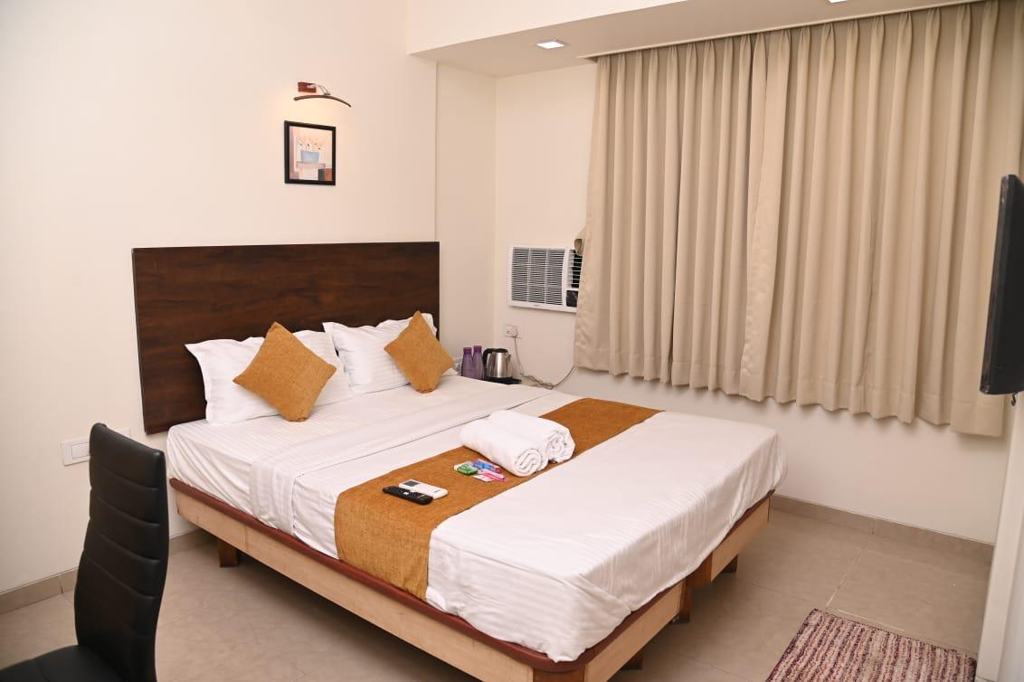 Pg For Rent in Peace Mansion