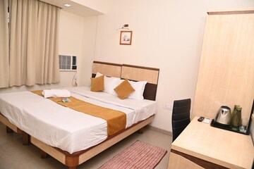 Room in  Pg at Ghansoli – for Rent