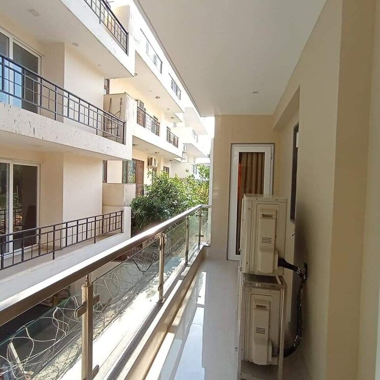 Balcony, gupta-awas 1 Bedroom 700 Sq.Ft. Builder Floor In Sector 43 Gurgaon 9105616