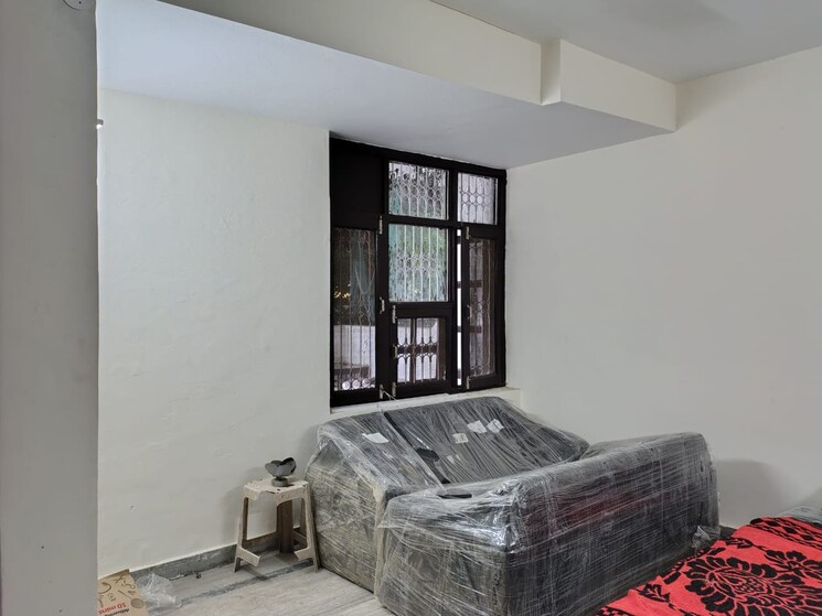 Bedroom, dlf-city-phase-v 3 Bedroom 1600 Sq.Ft. Apartment In Dlf Phase V Gurgaon 9105658