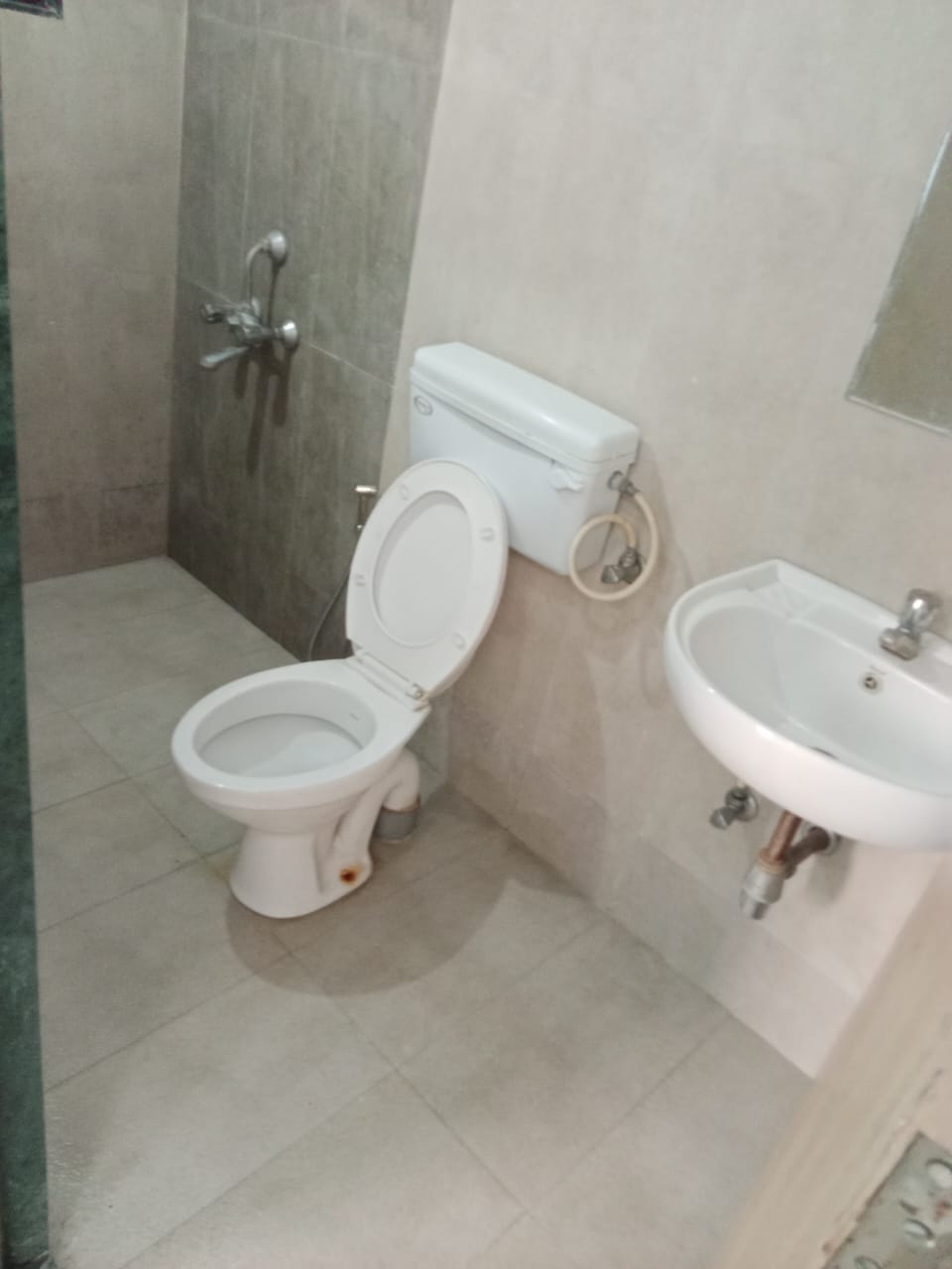 3 BHK Apartment For Rent in Gaikwad Nirvanas