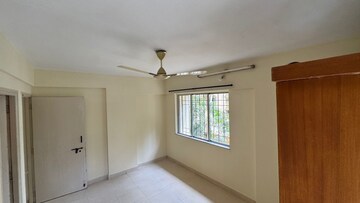 Room in 3 BHK Apartment at Clarion Park, Aundh – for Rent