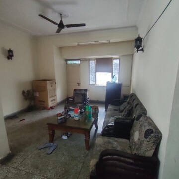 Team Area in 2 BHK Apartment at Rwa Jalvayu Vihar Noida, Sector 25 – for Rent