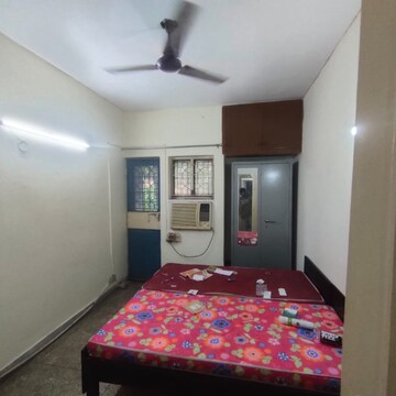 2 BHK Apartment For Rent in Rwa Jalvayu Vihar Noida, Sector 25