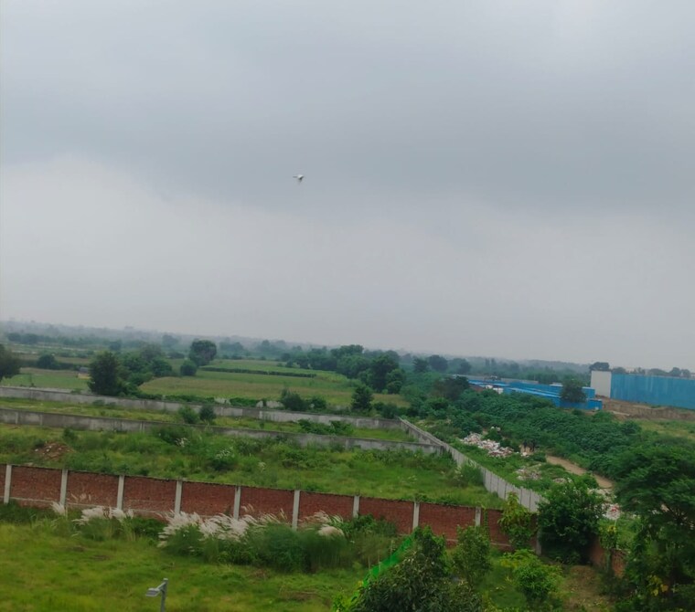 undefined, wave-city  135 Sq.Yd. Plot In Wave City Ghaziabad 9105707