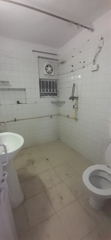 Bathroom in 3 BHK Apartment at Vasant Kunj – for Rent