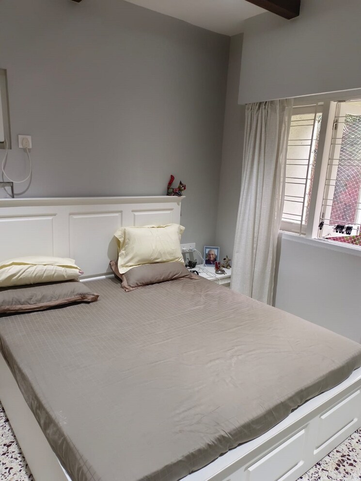 Bedroom, bandra west 1 Bedroom 550 Sq.Ft. Apartment In Bandra West Mumbai 9105717