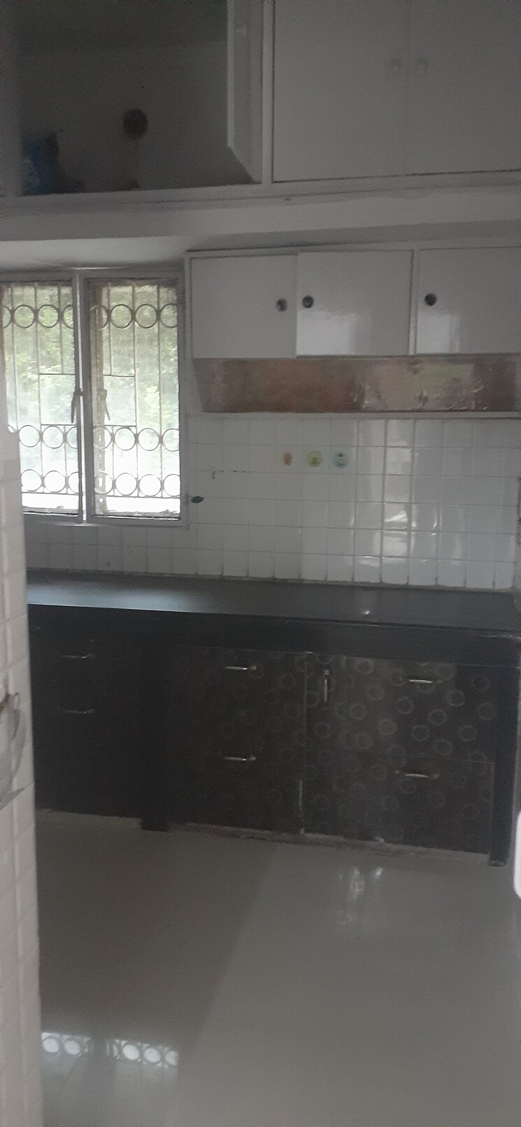 Kitchen, vasant kunj 3 Bedroom 1500 Sq.Ft. Apartment In Vasant Kunj Delhi 9105727