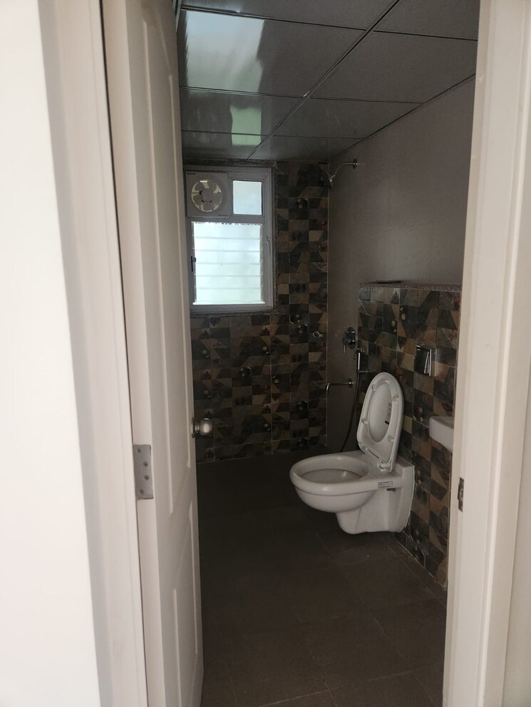 Bathroom, avon-vista 3 Bedroom 1198 Sq.Ft. Apartment In Balewadi Pune 9105729
