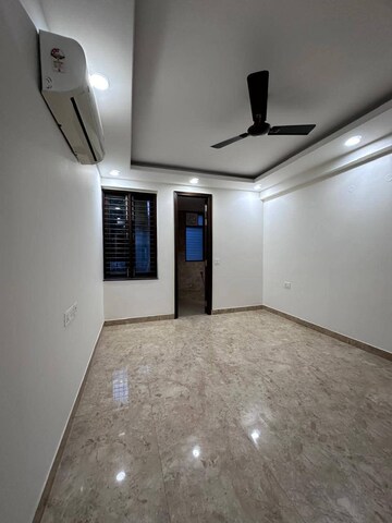 Room in 3 BHK Builder Floor at Freedom Fighters Enclave – for Rent