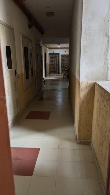 Building Lobby in 3 BHK Apartment at Gaur City 2 - 11th Avenue, Sector 16c Greater Noida – for Rent
