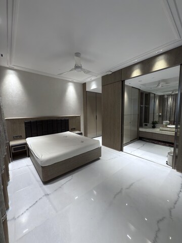 Kitchen in 4 BHK Apartment at Dadar West – for Rent