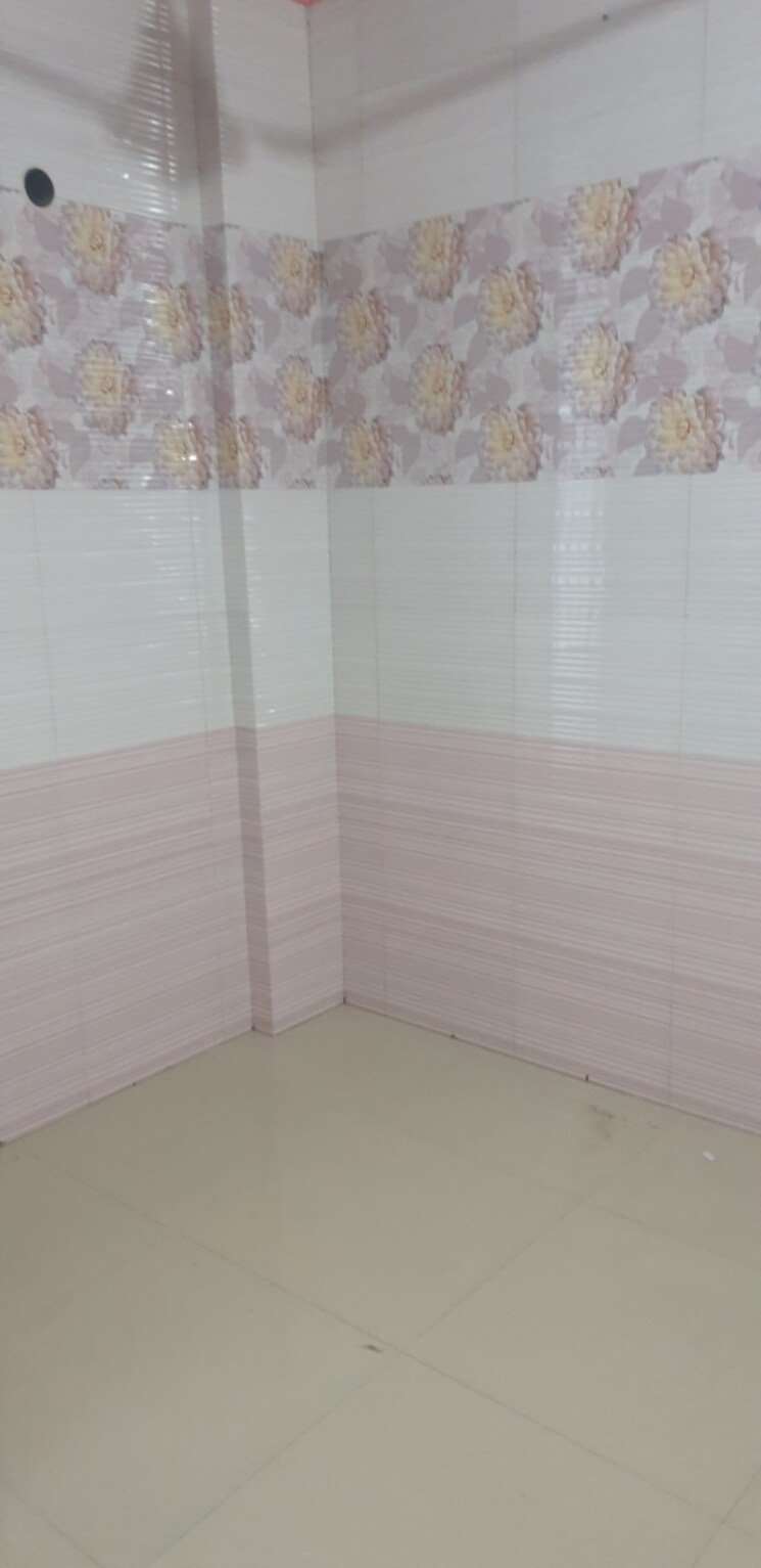 Bathroom, dombivli east 1 Bedroom 450 Sq.Ft. Apartment In Dombivli East Thane 9105916