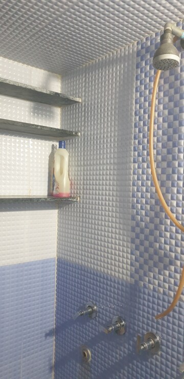 Bathroom in 1 BHK Apartment at Dombivli East – for Rent