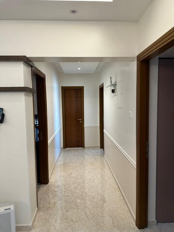  2 BHK Apartment at K Raheja Vistas, Powai – for Rent