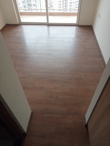 Room in 4 BHK Builder Floor at Surya CGHS, Sector 43 – for Rent