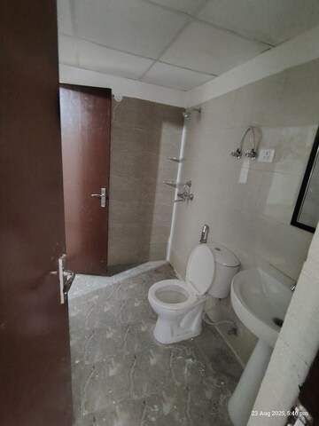 Bathroom in 3 BHK Apartment at Amrapali Terrace Homes, Tech Zone 4 Greater Noida – for Rent
