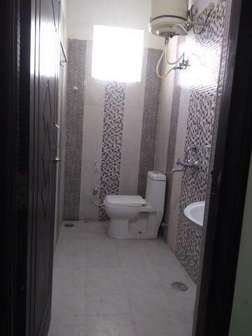 Bathroom in 3 BHK Independent House at Sun City – for Rent