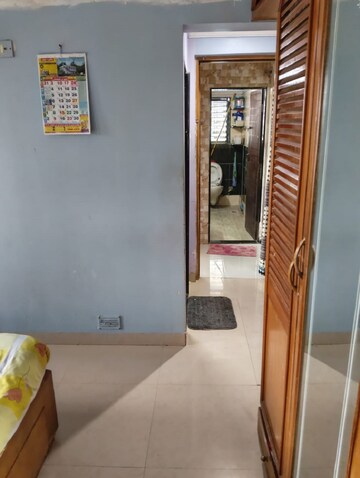 Bedroom in 2 BHK Apartment at Bandra West – for Rent