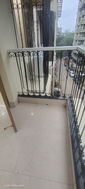 Balcony in 3 BHK Apartment at Khar West – for Rent