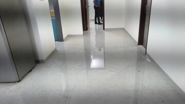 Room in 2 BHK Apartment at Santacruz East – for Rent