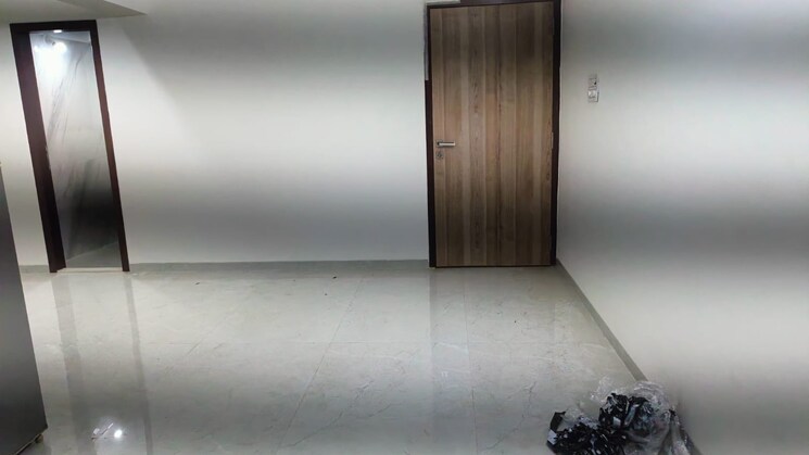Room, santacruz east 2 Bedroom 755 Sq.Ft. Apartment In Santacruz East Mumbai 9106169