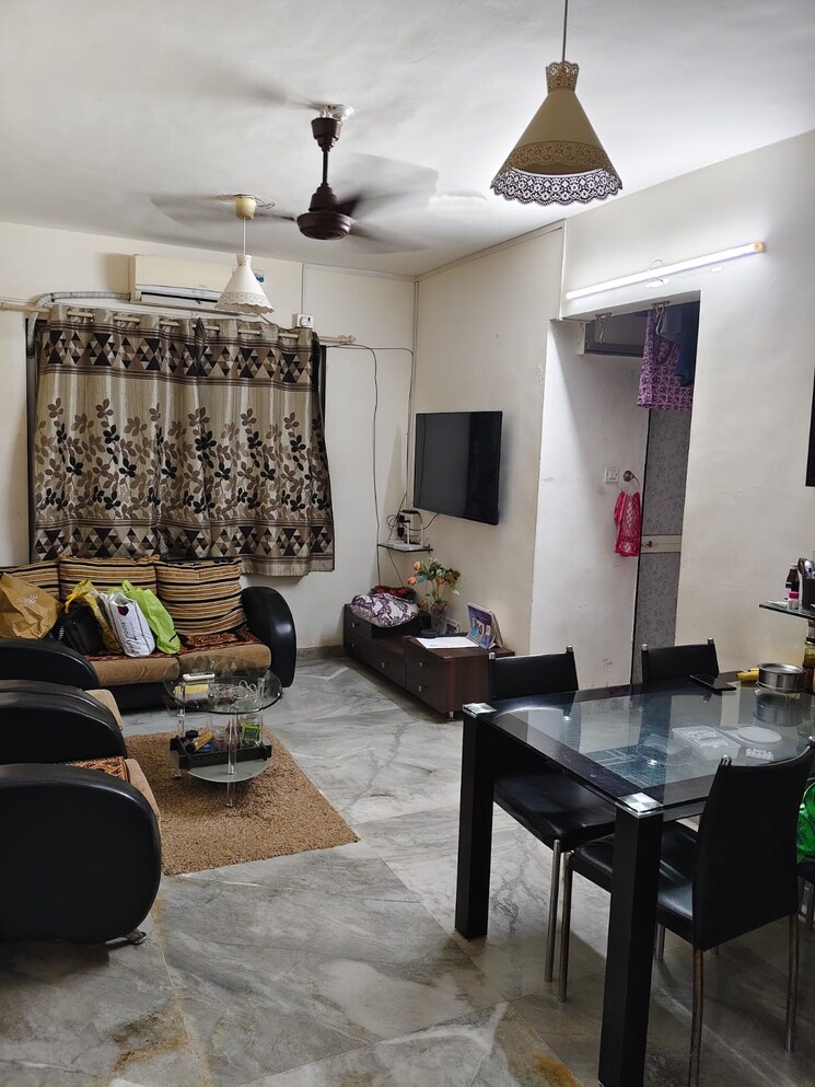 Living Room, evershine-millennium-paradise 1 Bedroom 535 Sq.Ft. Apartment In Kandivali East Mumbai 9106108