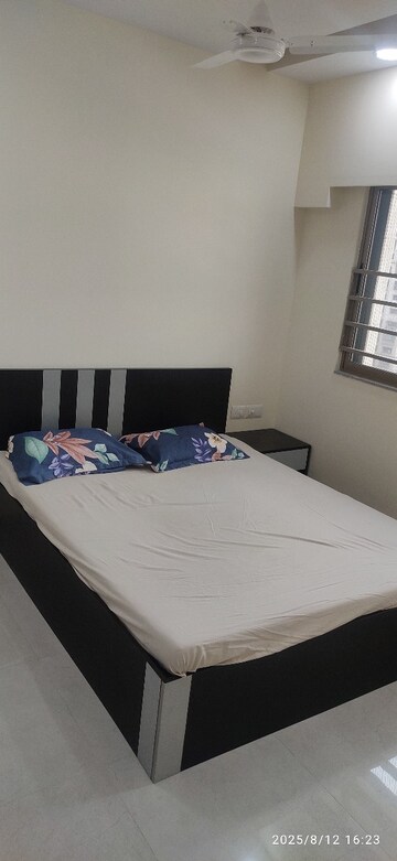 Bedroom in 1 BHK Apartment at Sheth Vasant Oasis, Andheri East – for Rent