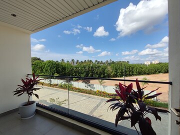 Swimming Pool in 4 BHK Villa at Theme Signature One, Devanahalli – for Sale