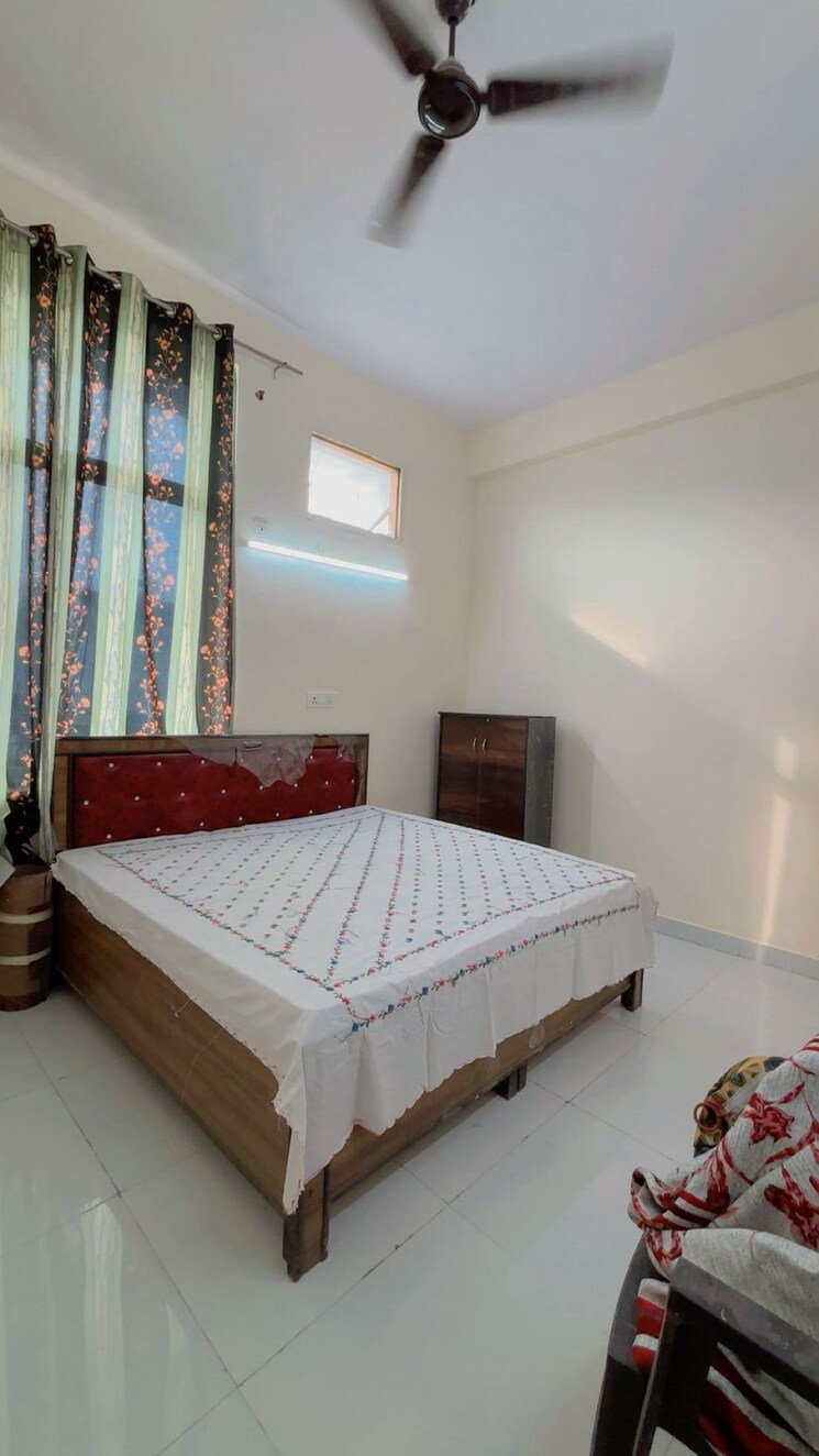 Bedroom, paramount-golf-forest-studio-apartments-phase-2- Studio 435 Sq.Ft. Apartment In Zeta I Greater Noida Greater Noida 9106204