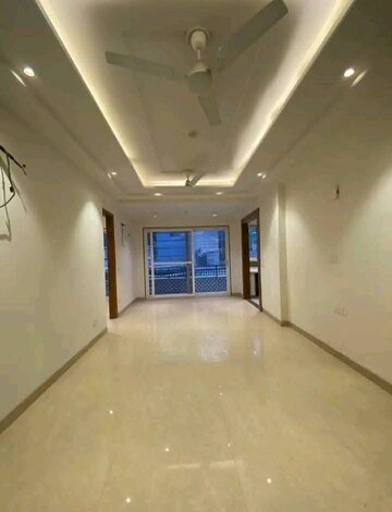 Room in 3 BHK Builder Floor at Freedom Fighters Enclave – for Rent