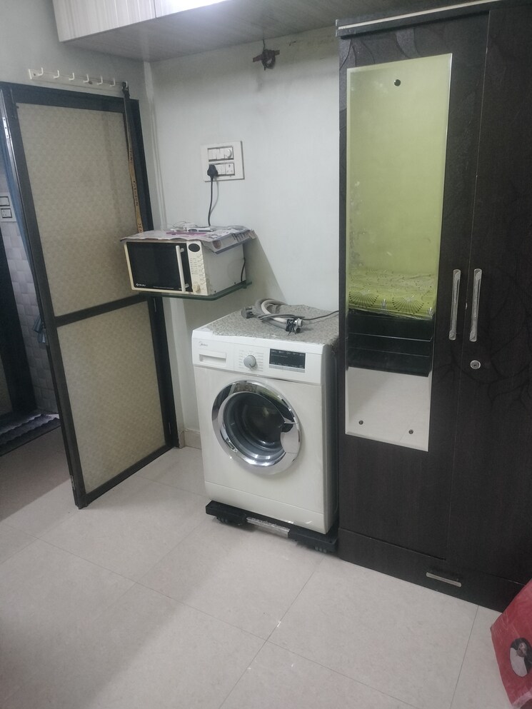 Bathroom, vijaynagar-society 1 RK 370 Sq.Ft. Apartment In Marol Mumbai 9106205
