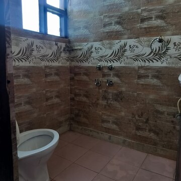 Bathroom in 2 BHK Builder Floor at Palm Residency Chhatarpur, Rajpur Khurd Extension – for Rent