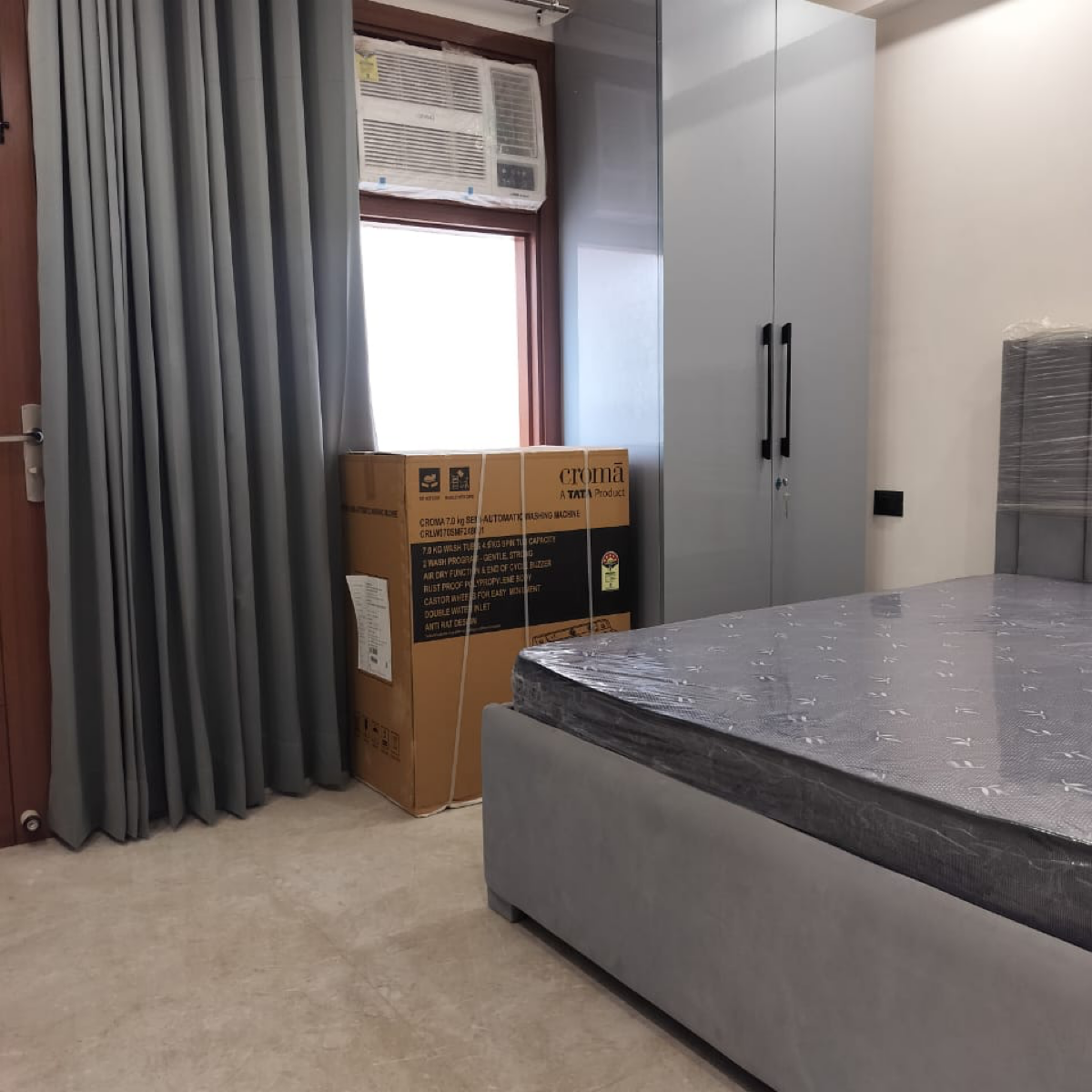 1 BHK + Servant Room Builder Floor For Rent in Kishangarh Village 