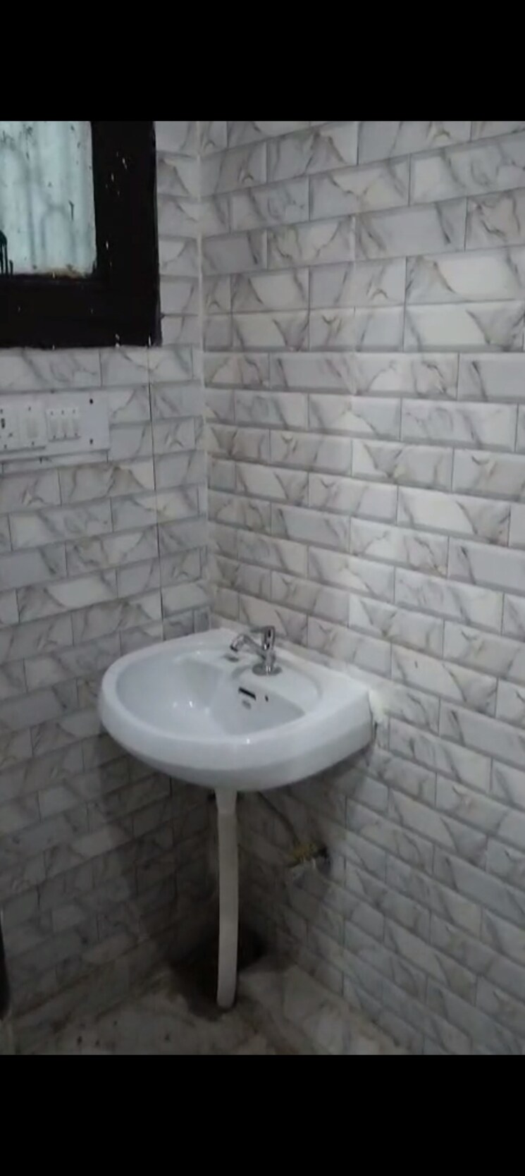 Bathroom, sector swarn nagri 1.5 Bedroom 288 Sq.Mt. Independent House In Sector Swarn Nagri Greater Noida 9069507