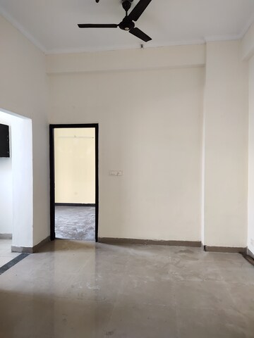 Furnished Amenities in 2 BHK Apartment at Assotech Windsor Court, Sector 78 – for Rent