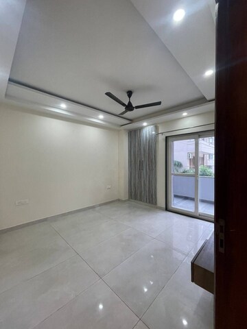 Room in 2 BHK Builder Floor at Chattarpur – for Rent