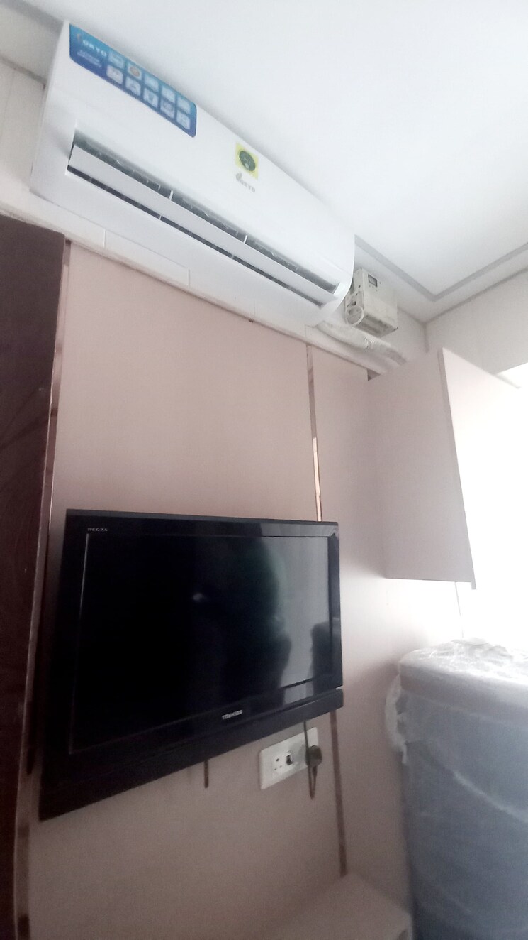 undefined, puri-diplomatic-residences 1 RK 450 Sq.Ft. Apartment In Sector 111 Gurgaon 9106337