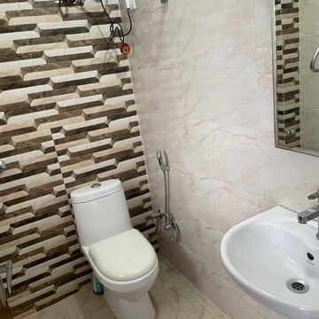 Bathroom in 3 BHK Builder Floor at Sector 57 – for Rent