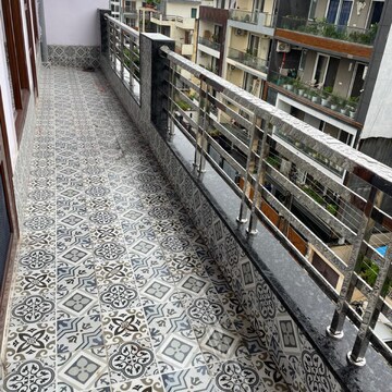 Balcony in 3 BHK Builder Floor at Sector 57 – for Rent