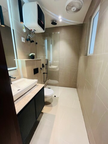 Master Bedroom in 3 BHK Builder Floor at Saket – for Rent
