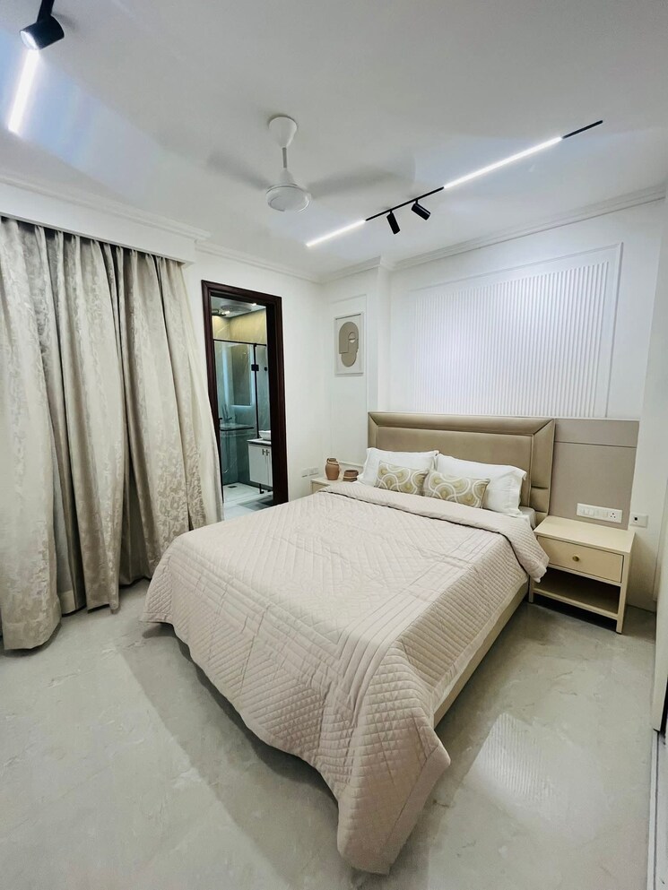 Bedroom, saket 3 Bedroom 2250 Sq.Ft. Builder Floor In Saket Delhi 9106341