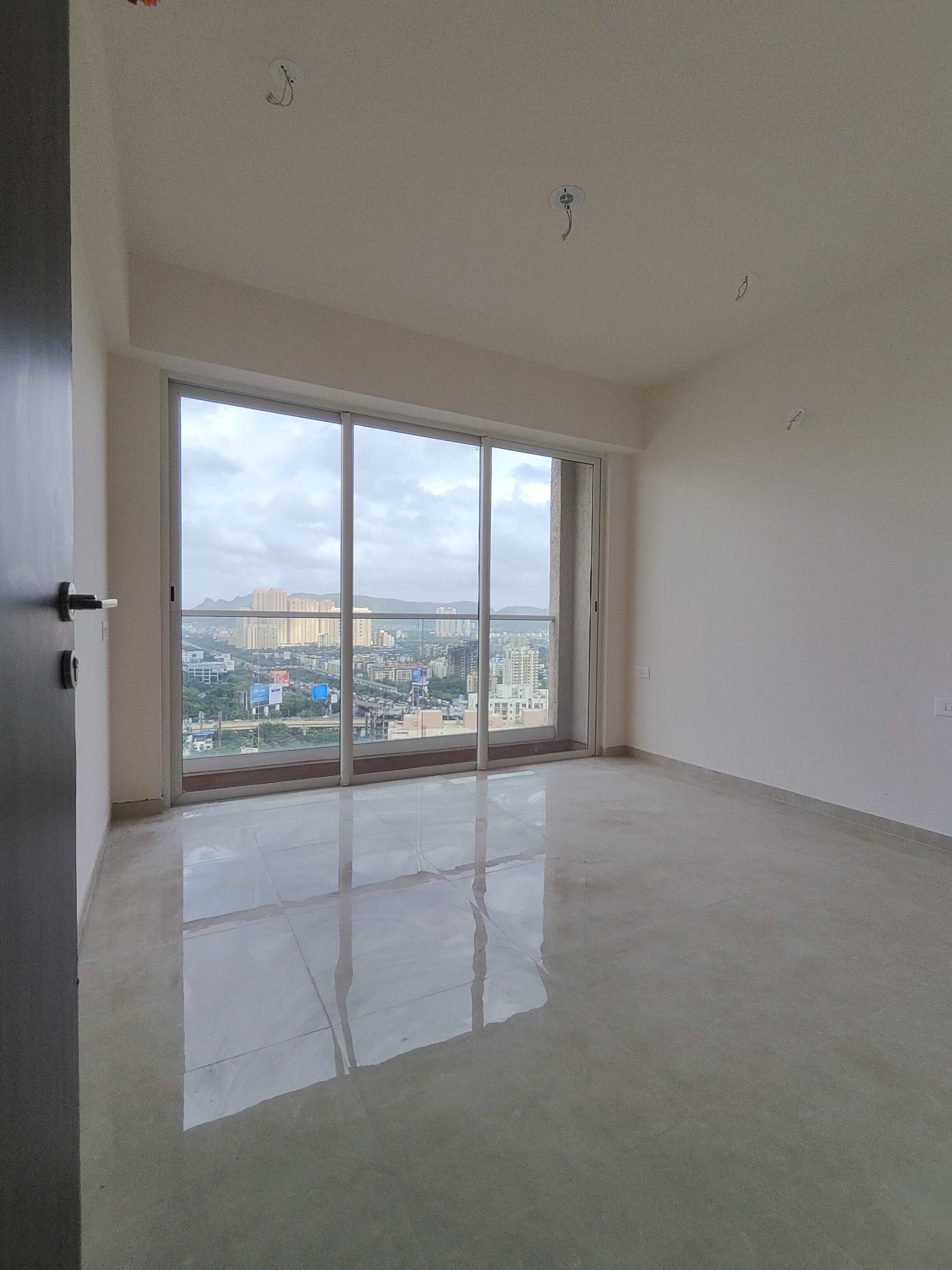 2 BHK + Pooja Room,Extra Room Apartment For Rent in Indiabulls One Indiabulls