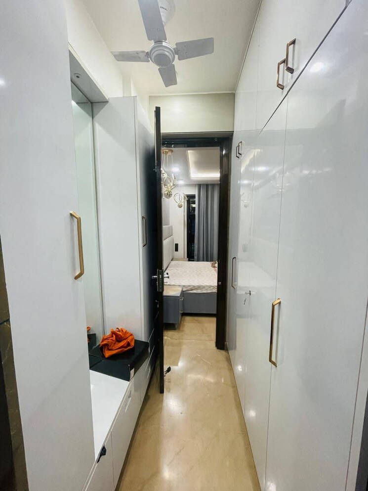 undefined, freedom fighters enclave 2 Bedroom 900 Sq.Ft. Builder Floor In Freedom Fighters Enclave Delhi 9106353