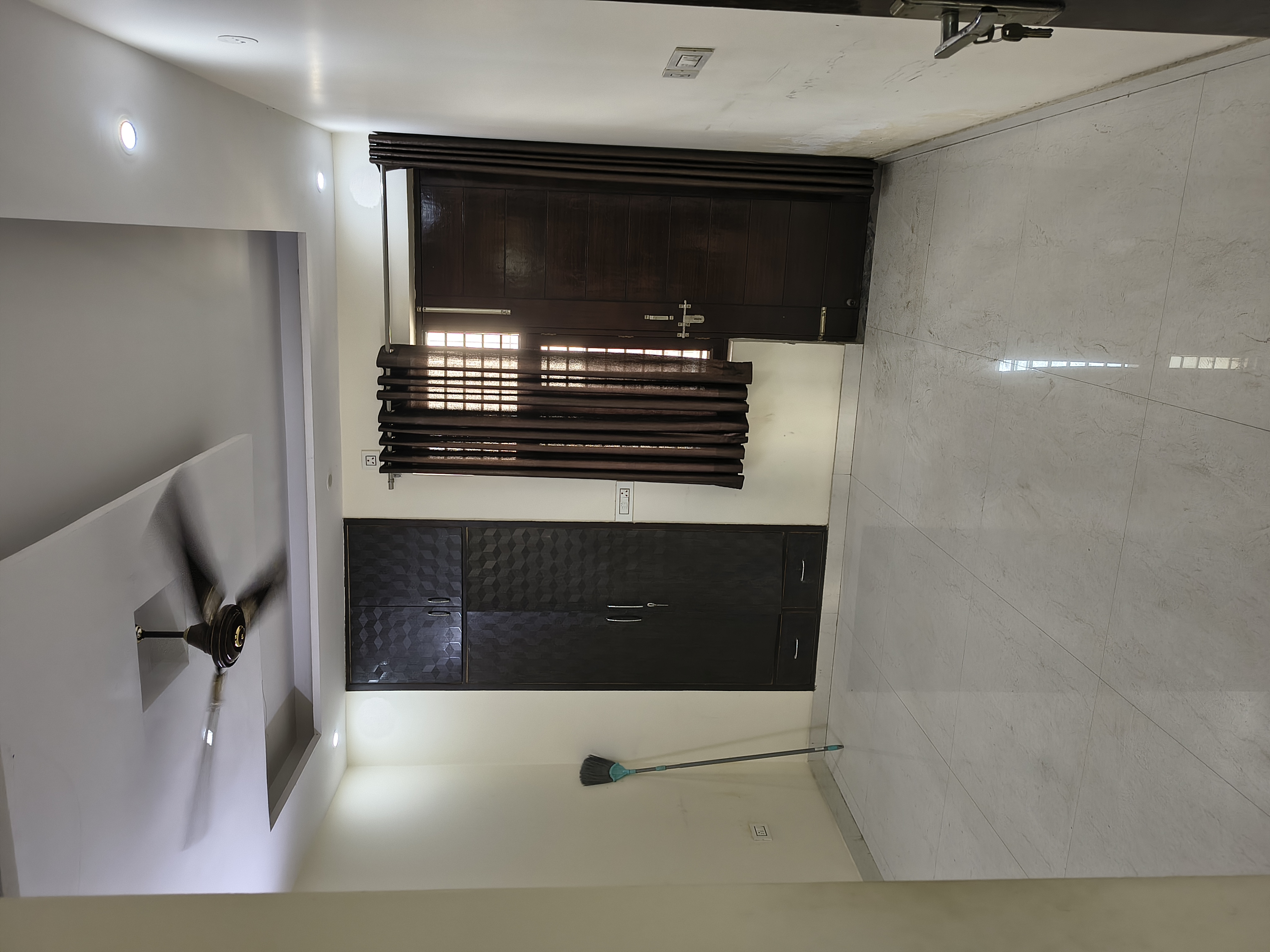 2 BHK Independent House For Sale in Sector 16
